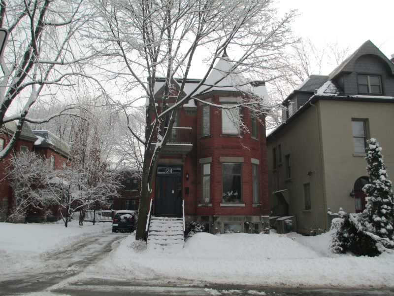 24 Melbourne Avenue