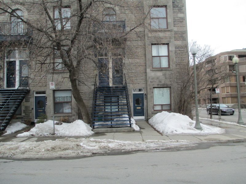 1 York Avenue (The street was named Yorke until 1916)