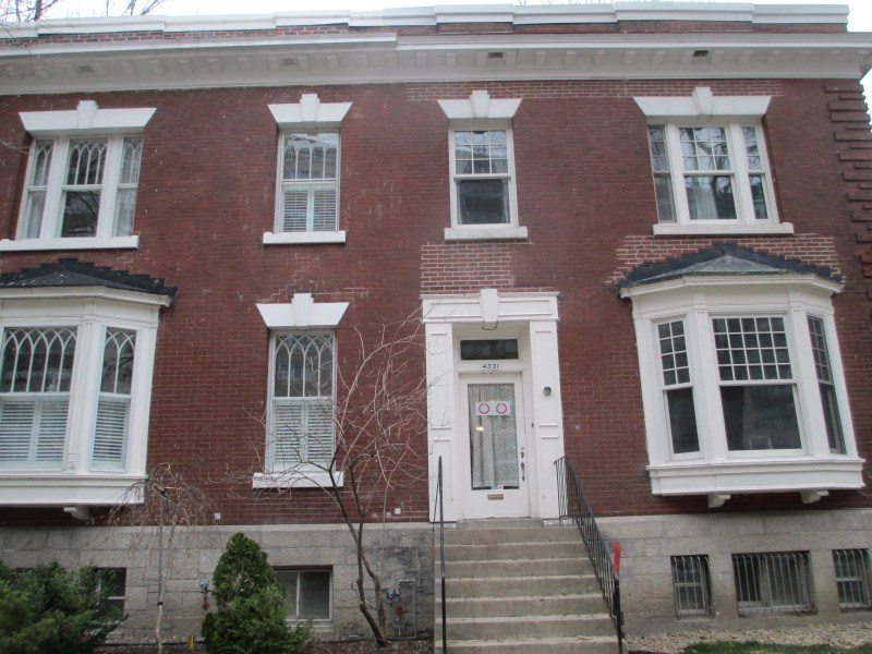 4331 DeMaisionneve  (Western Ave.)